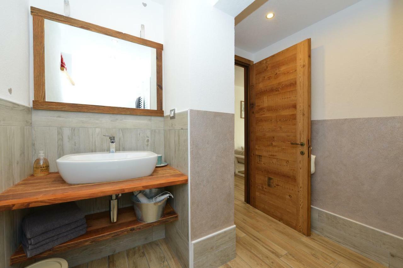 Lo Metcho Dou Bino Apartment Antey-Saint-André Екстериор снимка